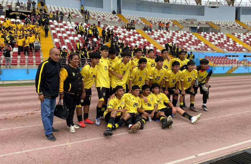 Campeones de la Copa Renacer Chan Chan